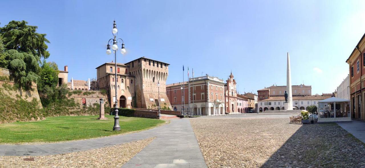 Dimora Deco Bed & Breakfast Lugo  Exterior photo